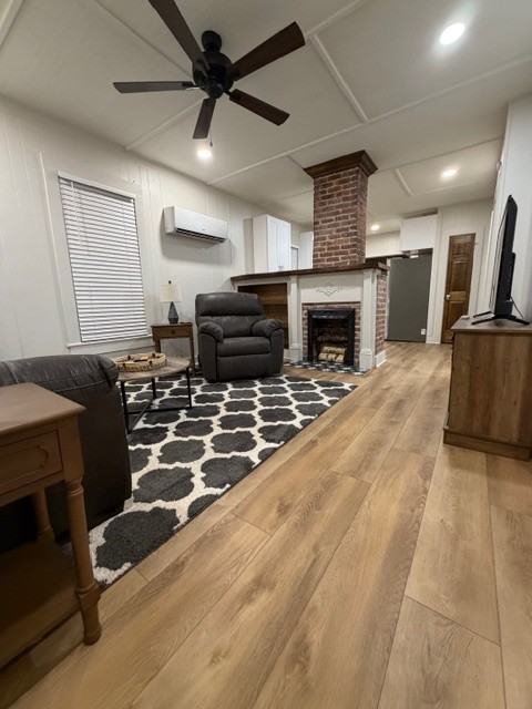 1110 E Limestone St #1 - Photo 3 of 22