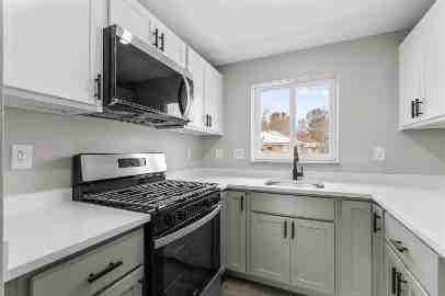 45 Bennett Dr #45-7 - Photo 3 of 7