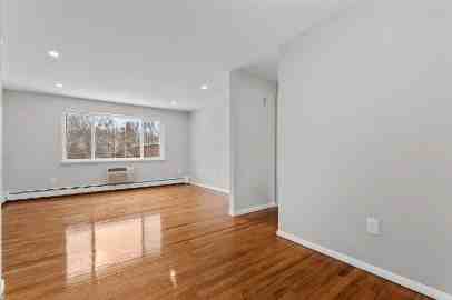 45 Bennett Dr #45-7 - Photo 6 of 7