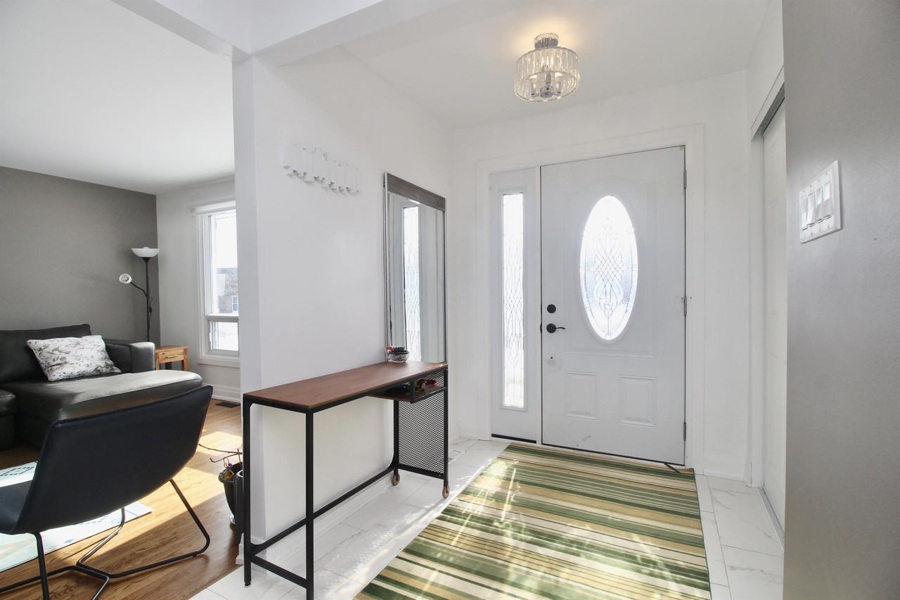 969 Debra Ave #1 - Photo 4 of 45