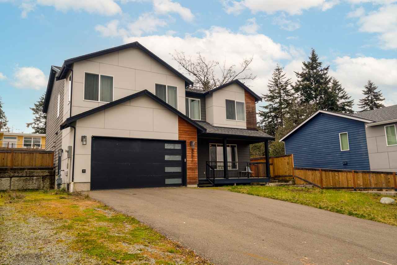 14431 32nd Ln S #1 - Photo 2 of 33