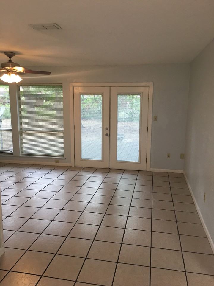 3030 Sw 2nd Ave #1 - Photo 5 of 17