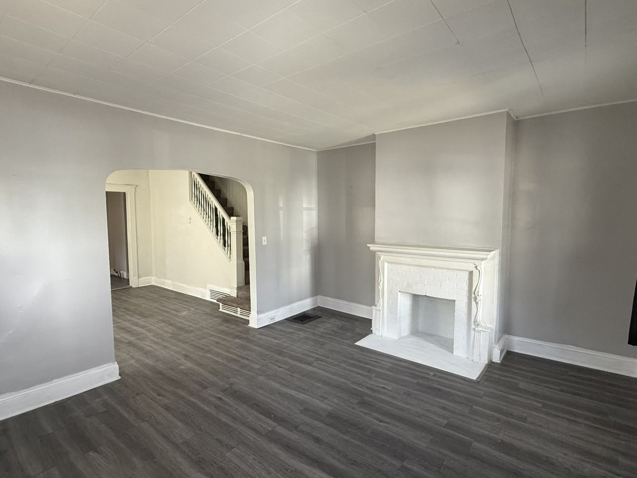 2605 Mapledale Ave #LEFT - Photo 2 of 16