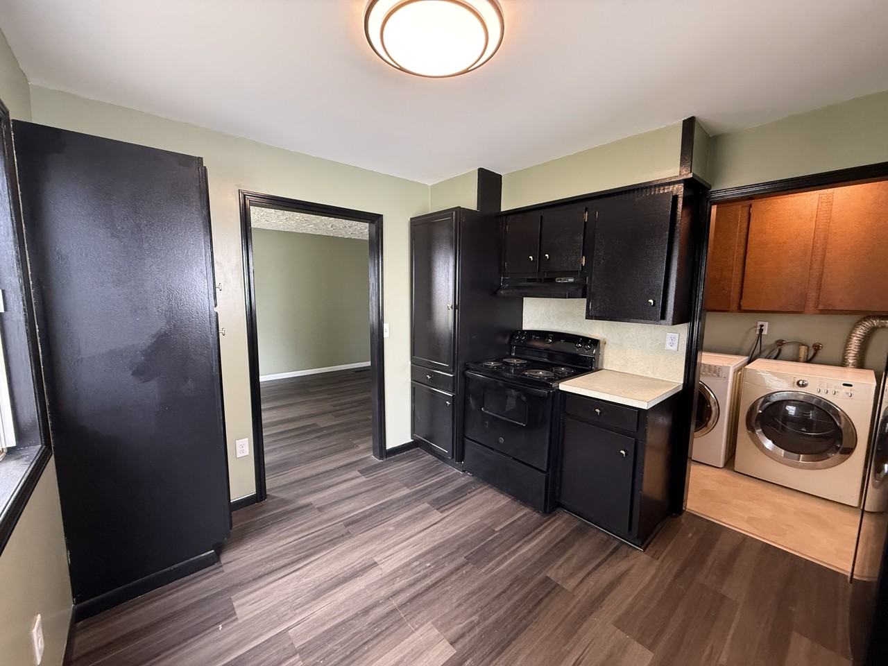 122 Hathaway St #1 - Photo 2 of 14