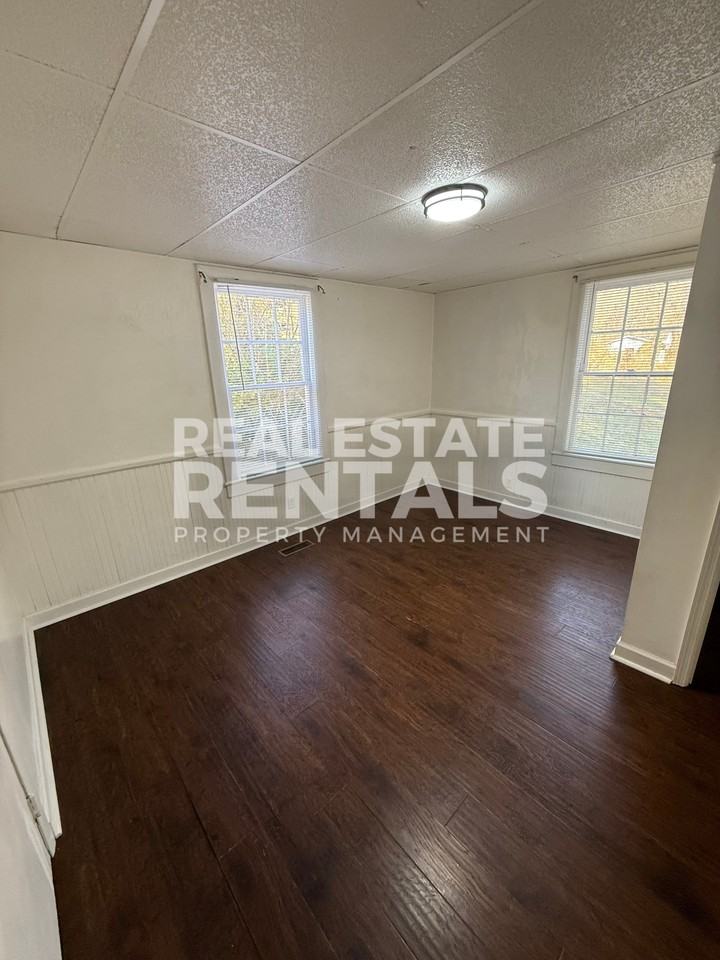 2 W Tuscaloosa Ave #1 - Photo 7 of 8