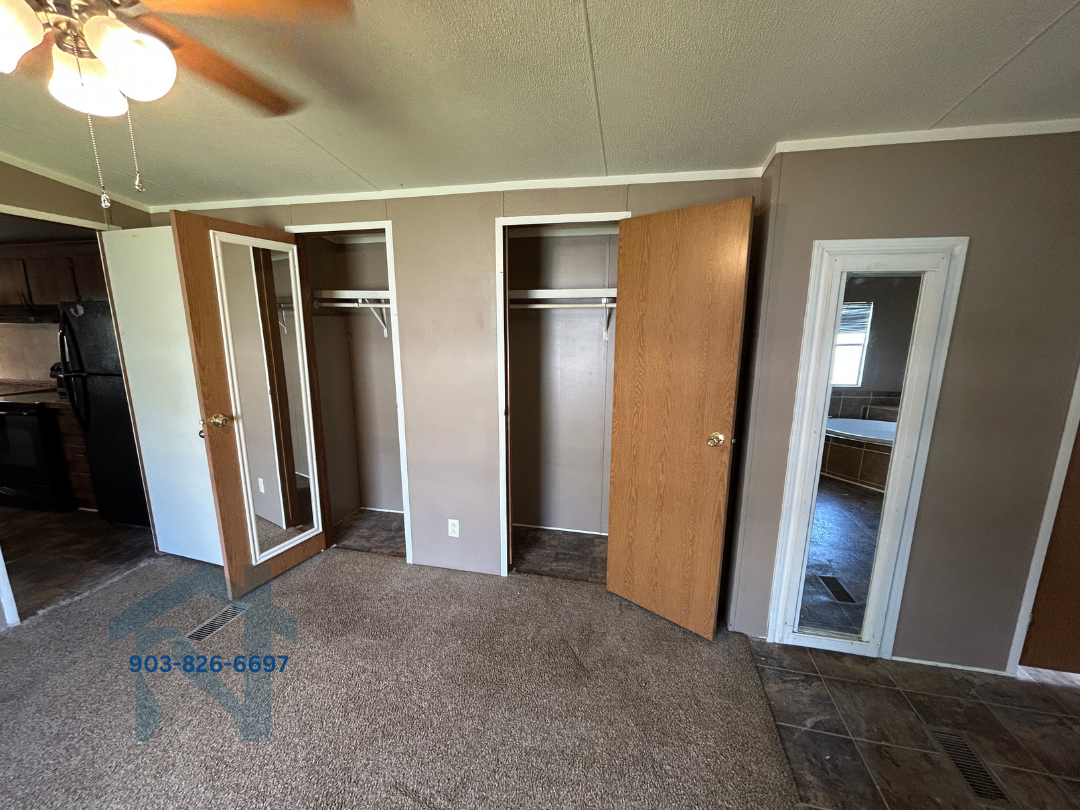 157 Davis St #157DAVISST - Photo 5 of 15