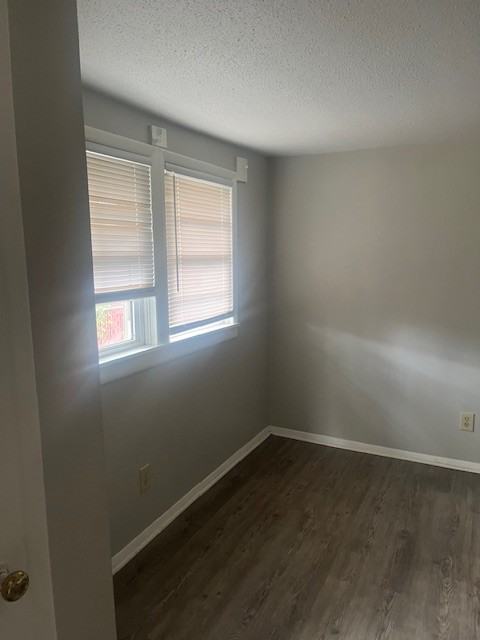 122 Plaza Dr Apt C #C - Photo 4 of 13