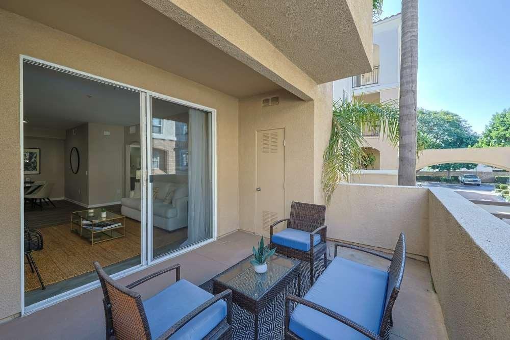 390 Paseo Camarillo - Photo 2 of 44