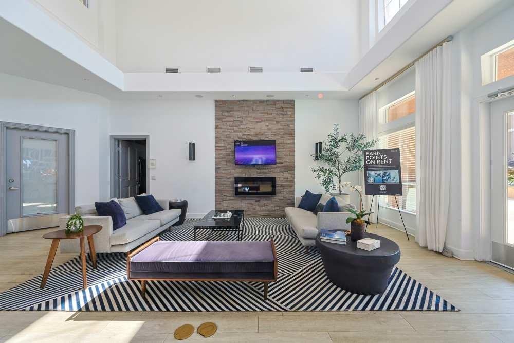 390 Paseo Camarillo - Photo 6 of 44