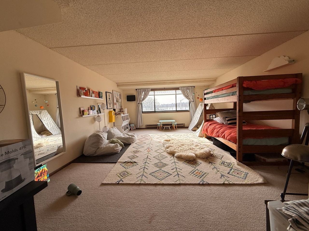 Wingra West Apartments - Photo 3 of 12