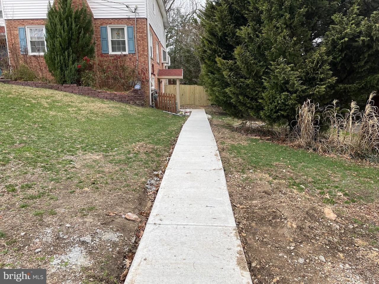 2016 Gatewood Pl #1 - Photo 2 of 9