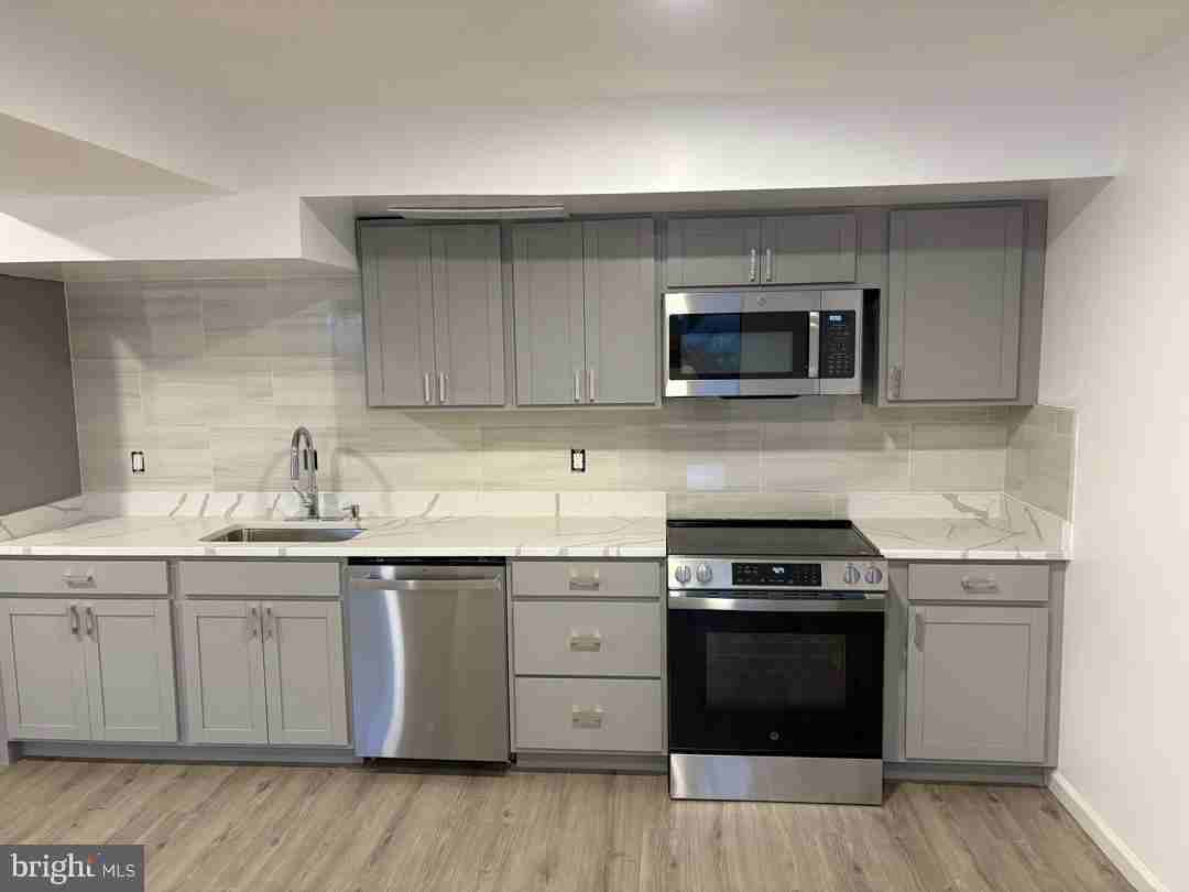 2016 Gatewood Pl #1 - Photo 6 of 9