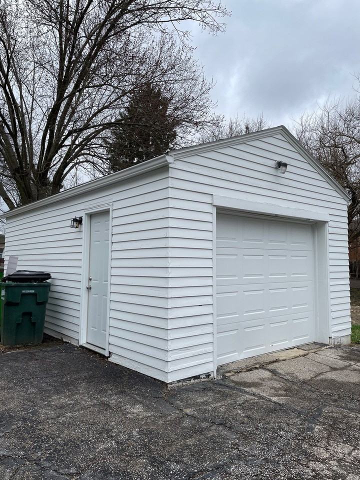 147 Conrad St #1 - Photo 2 of 17