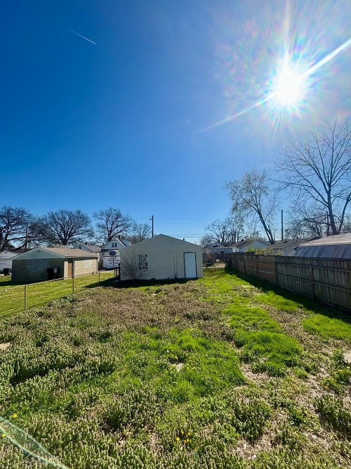 3633 Kahlert Ave #1 - Photo 2 of 9
