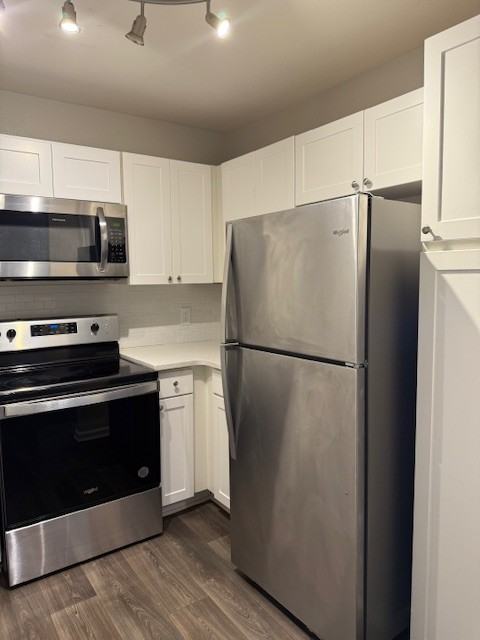 14 Hamiltons Bay Ct #14-534 - Photo 2 of 9