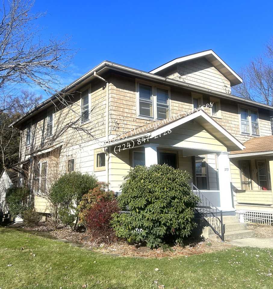 979 King St #1 - Photo 3 of 30