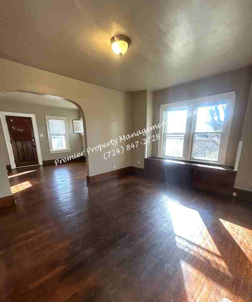 979 King St #1 - Photo 6 of 30