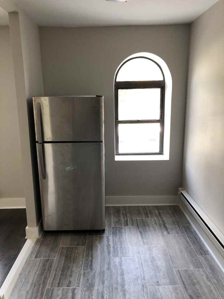5101 N 12th StUnit 2C #2C - Photo 5 of 9