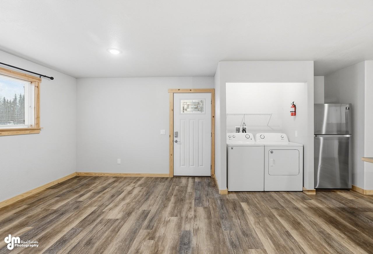 41440 Grove Ct #4 - Photo 3 of 15