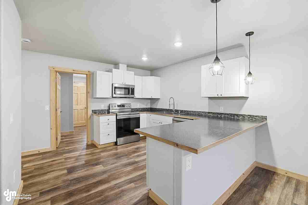 41440 Grove Ct #4 - Photo 5 of 15