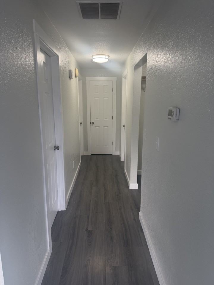 3406 S Florida Ave #1 - Photo 6 of 10