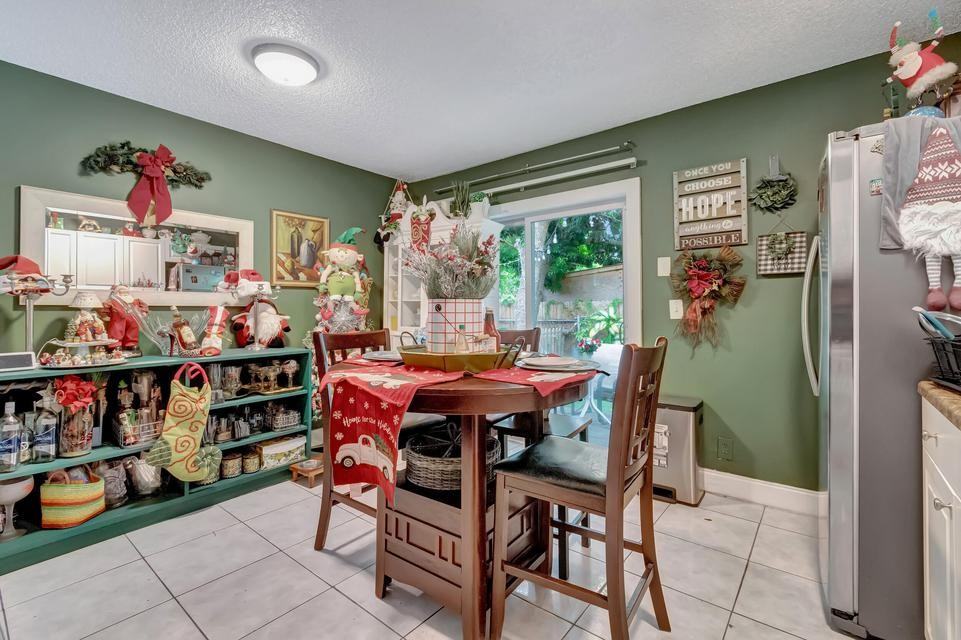 4034 Luzon Avenue - Photo 7 of 15