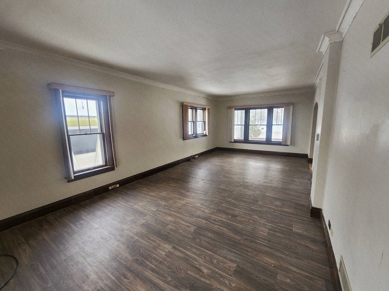 1718 Grand Ave #1 - Photo 2 of 11