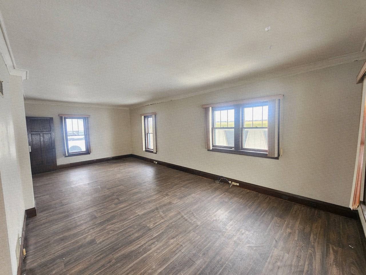 1718 Grand Ave #1 - Photo 3 of 11