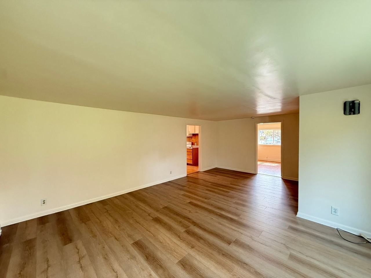 3861 Willamette St - Photo 2 of 27