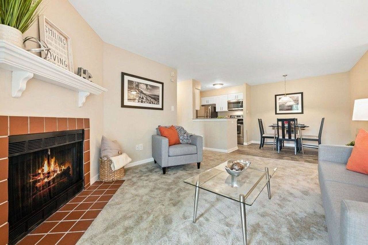 Hunt Club Apartments - Photo 7 of 10