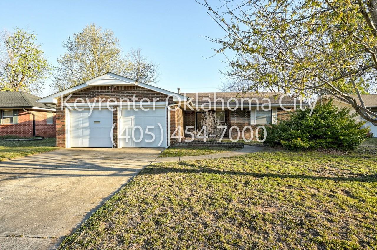 1509 Peter Pan St - Photo 2 of 35