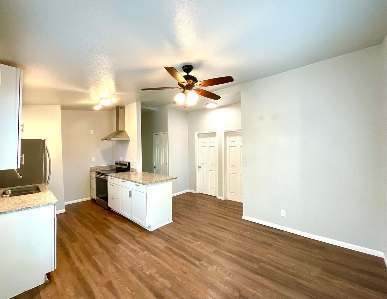 710 Virginia Blvd - Photo 4 of 15