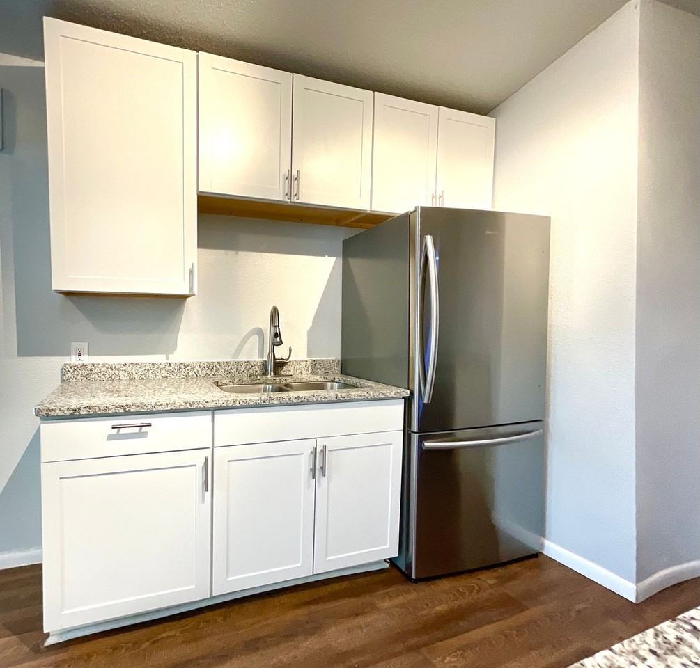 710 Virginia Blvd - Photo 7 of 15