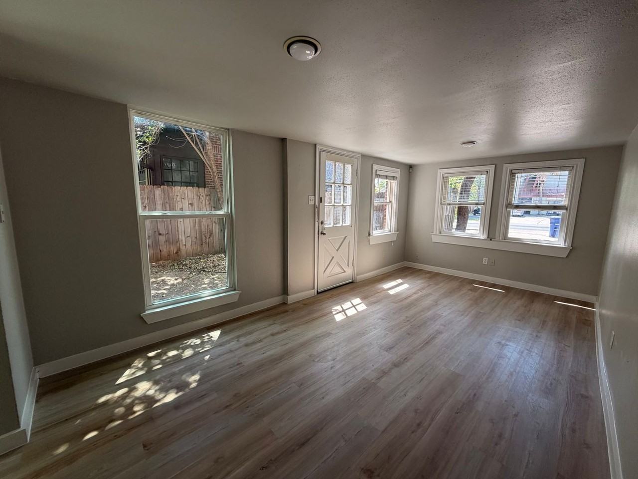 106B E 38th St - Photo 4 of 18