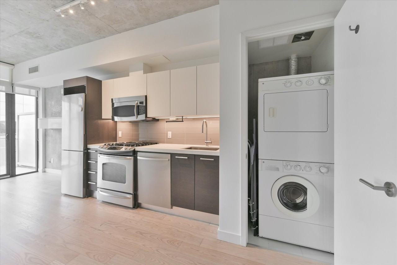 25 Stafford Street #509 - Photo 6 of 19