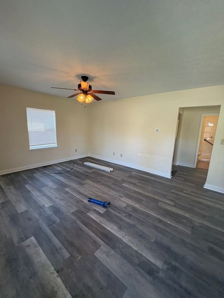 624 Addison Ave - Photo 3 of 5