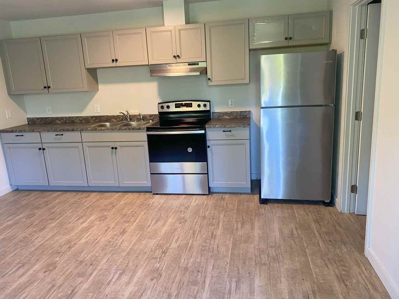 Chandler Complex - Photo 2 of 33