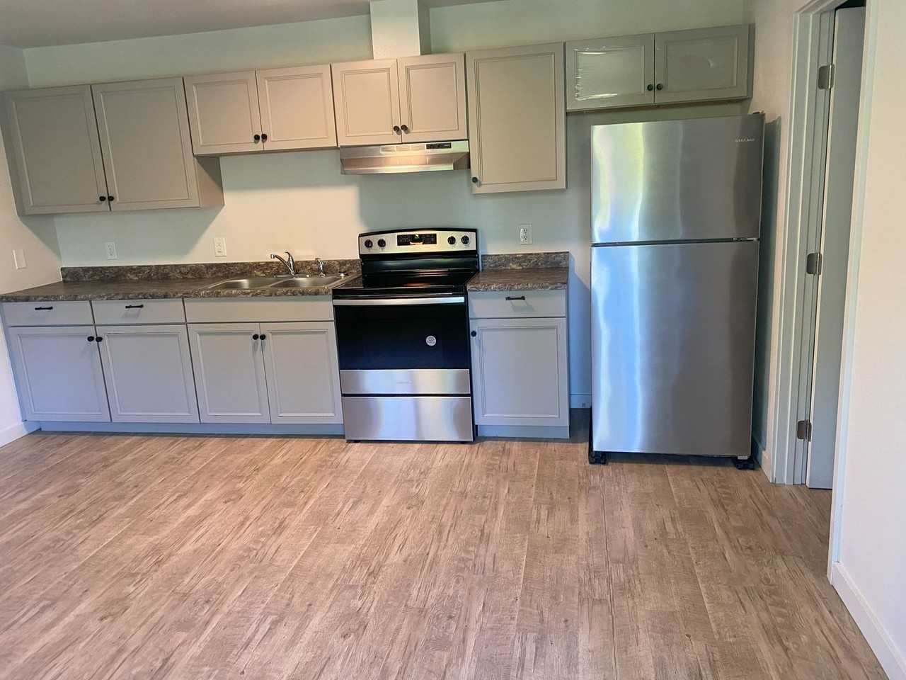 Chandler Complex - Photo 2 of 29