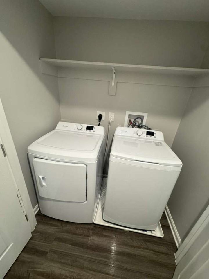 The Executive in Gaithersburg - Photo 5 of 5