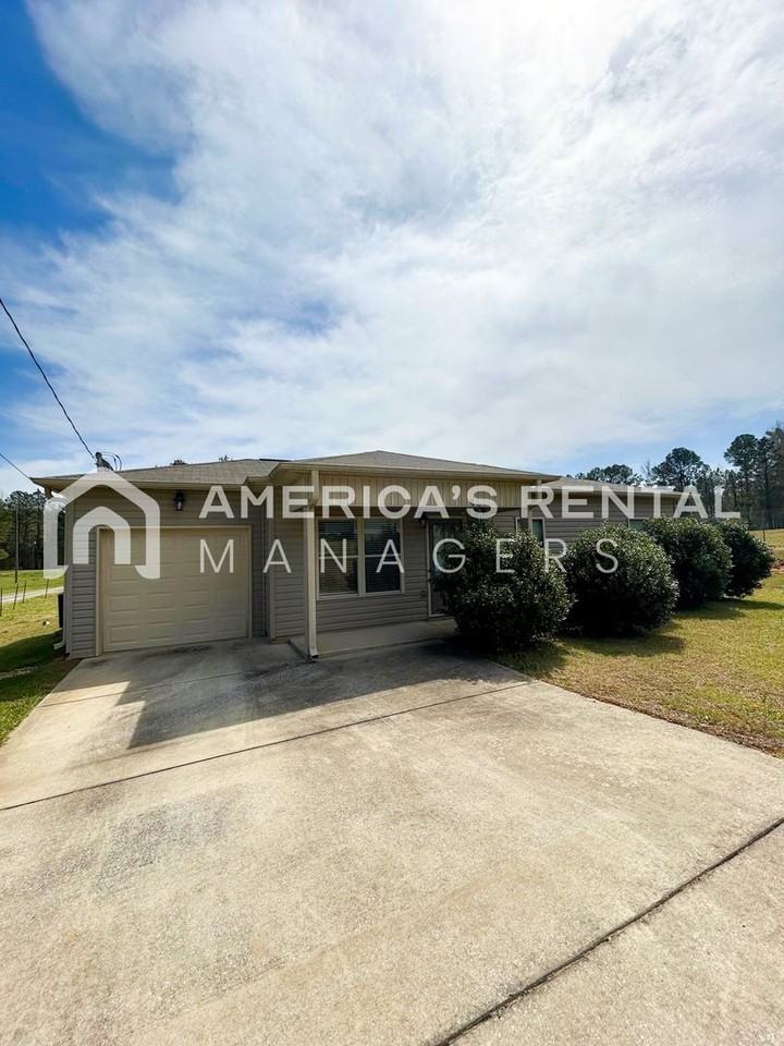 16659 Zach Ln - Photo 3 of 29