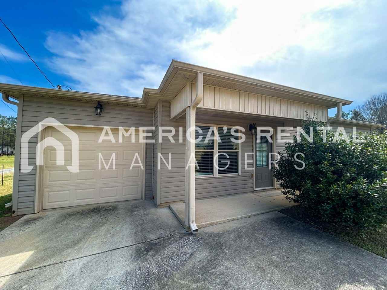 16659 Zach Ln - Photo 4 of 29