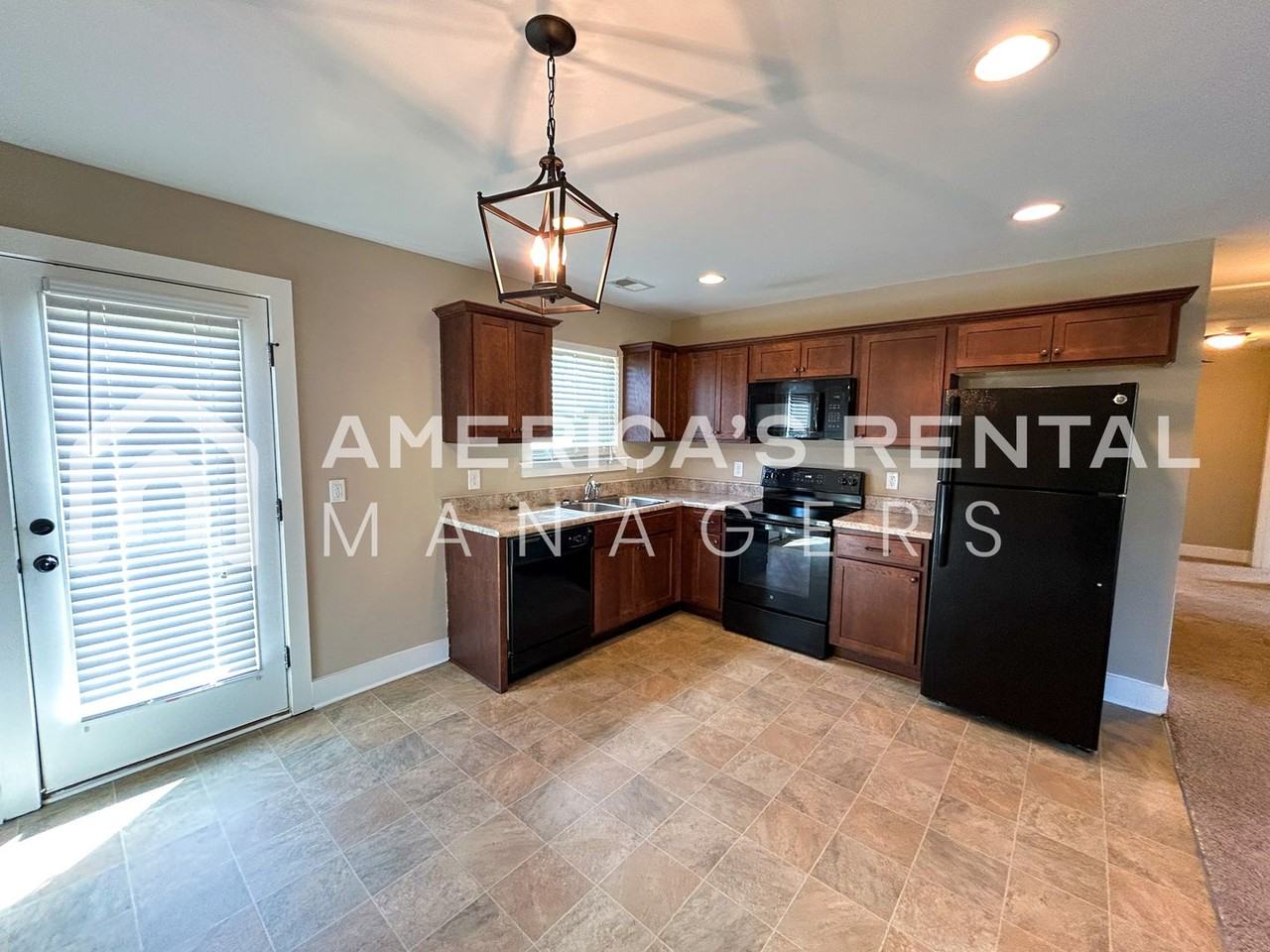 16659 Zach Ln - Photo 7 of 29