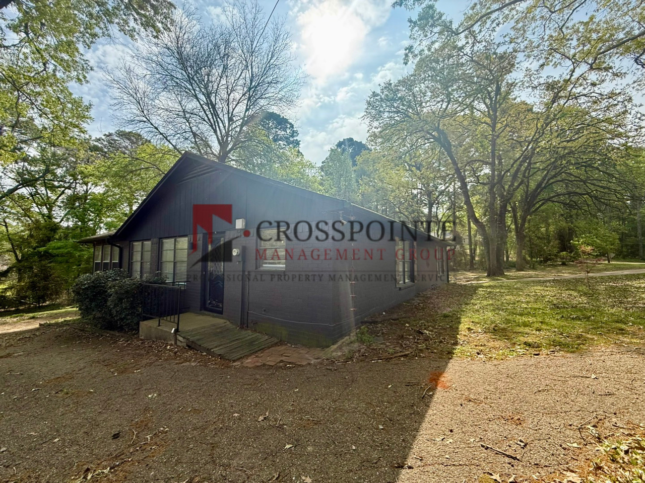 20346 Lake Shore Cir - Photo 3 of 33