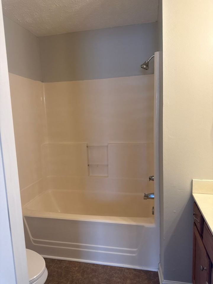 5336 Keystone Ct - Photo 6 of 12