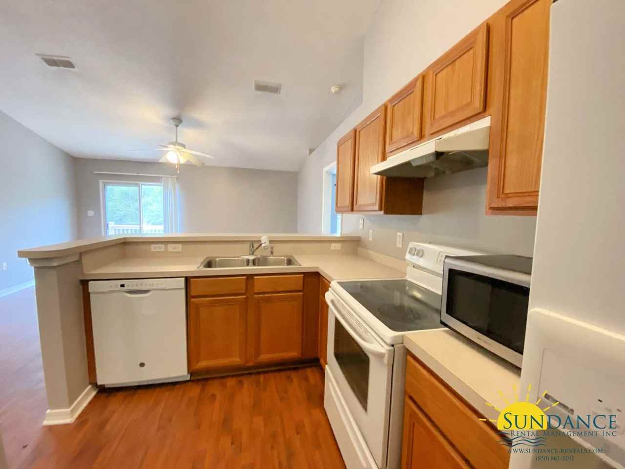 156 Cabana Way - Photo 5 of 18