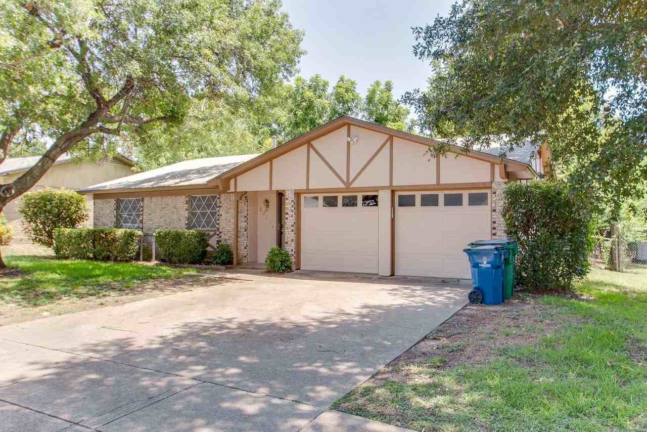 6024 Blueridge Dr - Photo 4 of 30