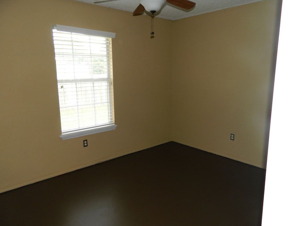 4246 W Patrick St - Photo 7 of 13