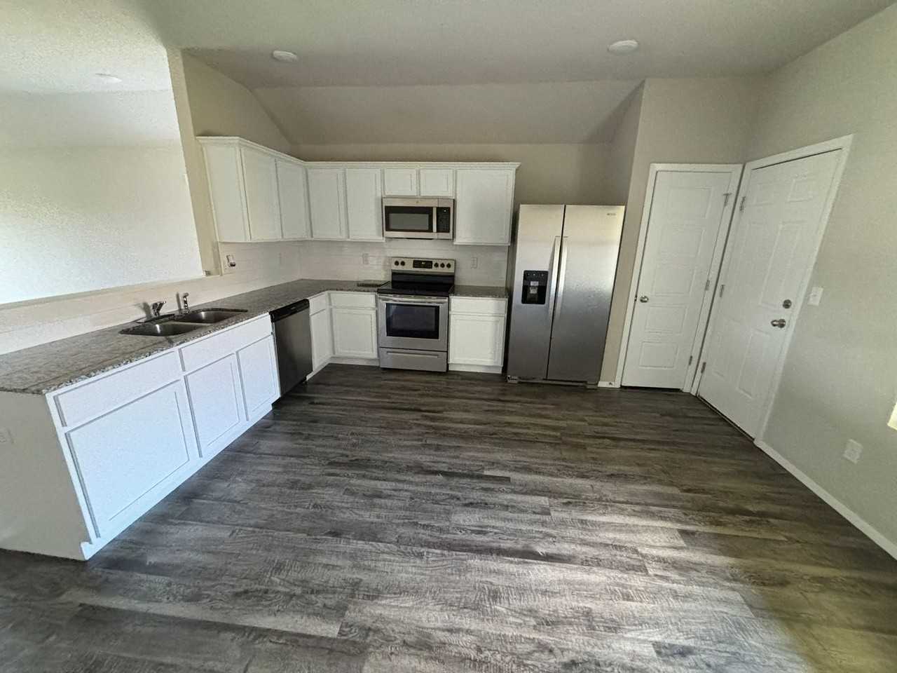 1382 S Scissortail Ln - Photo 5 of 15