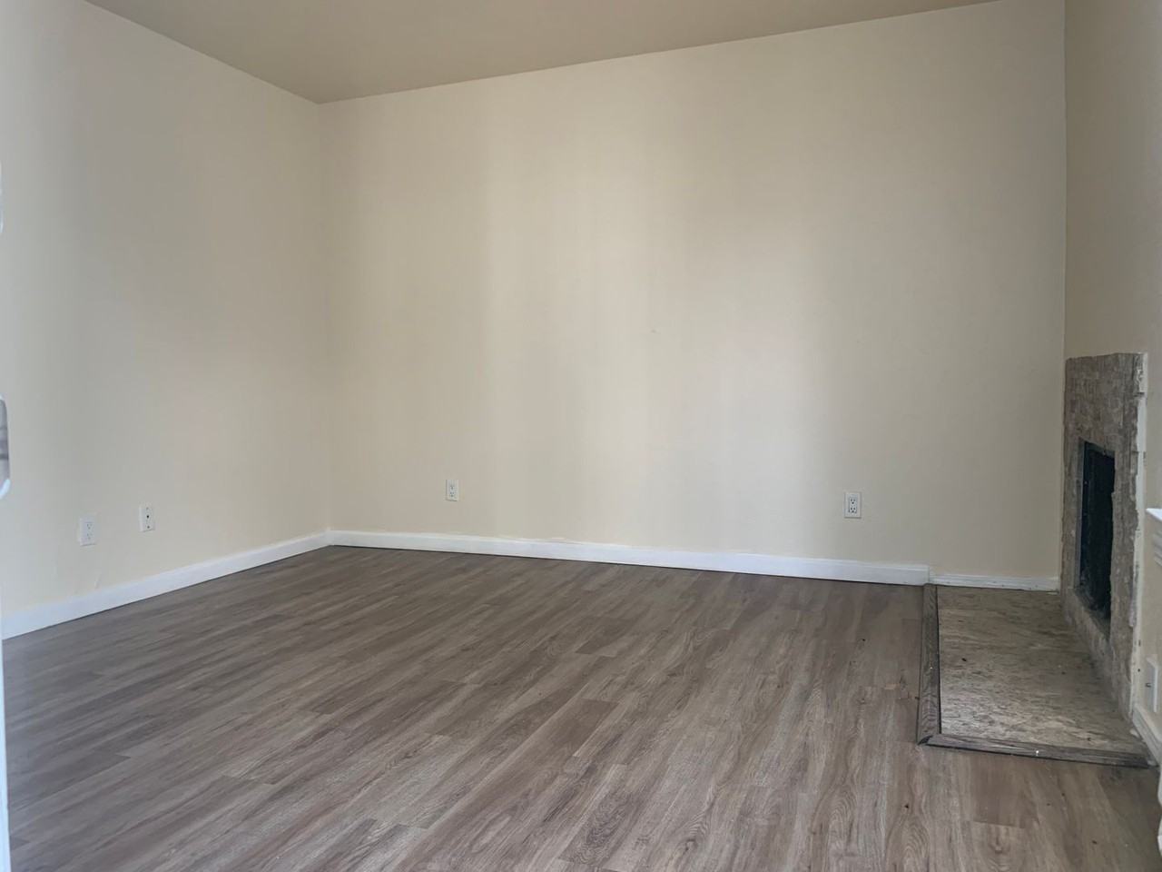 Modern Apartments with Great Amenities - Photo 5 of 13