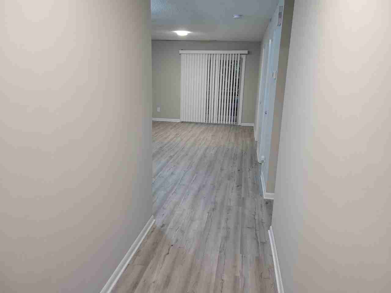 3117 Woodpecker Ct - Photo 2 of 9